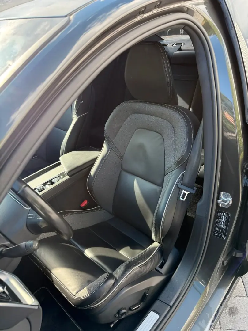 S60 B4 R-DESIGN+PDC+360°+PDC+LEDER+EL.SITZE++