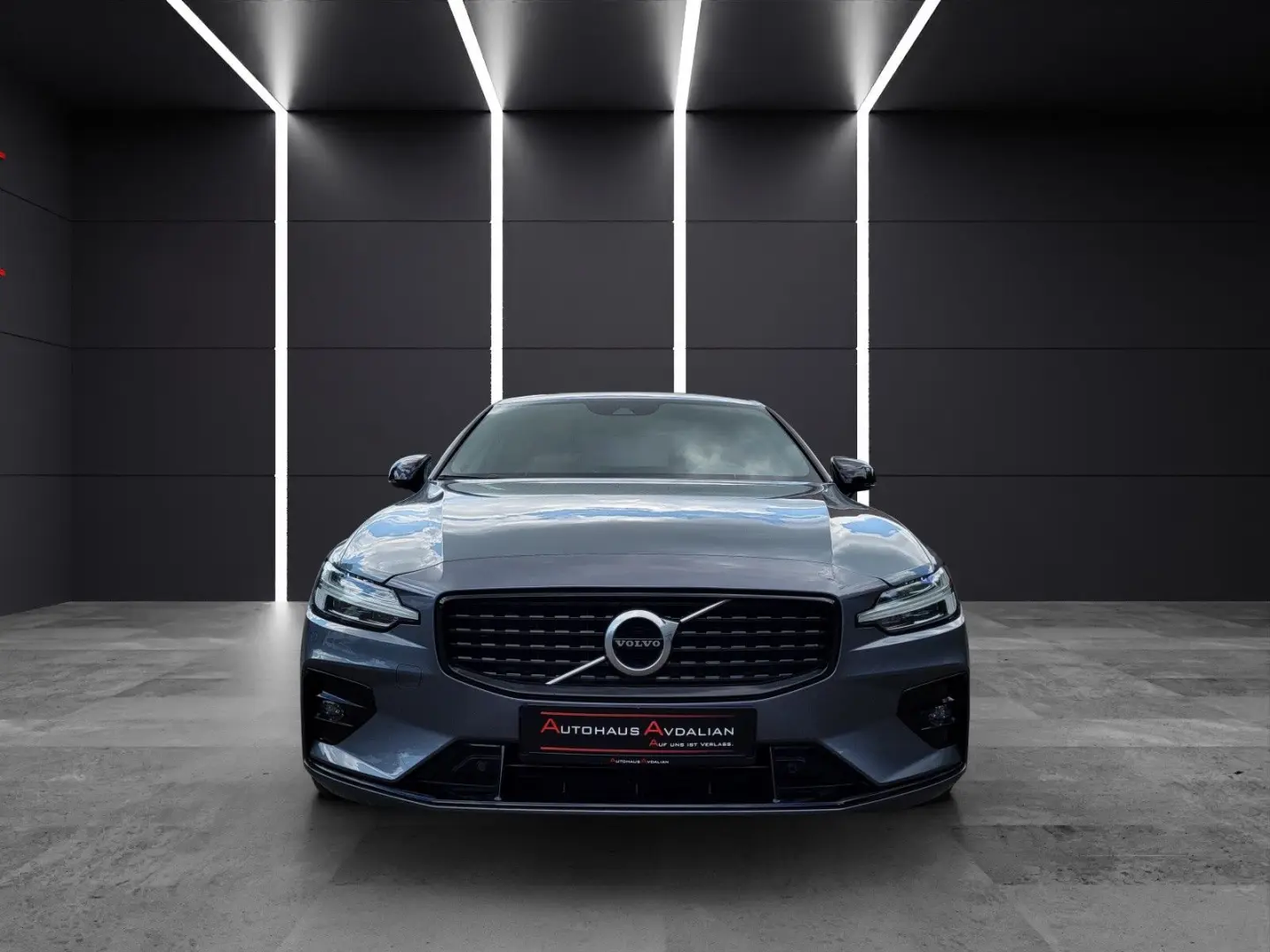 S60 Lim. B4 R-Design R-KAM|STDHZ|ACC|H&K|SHZ V+H