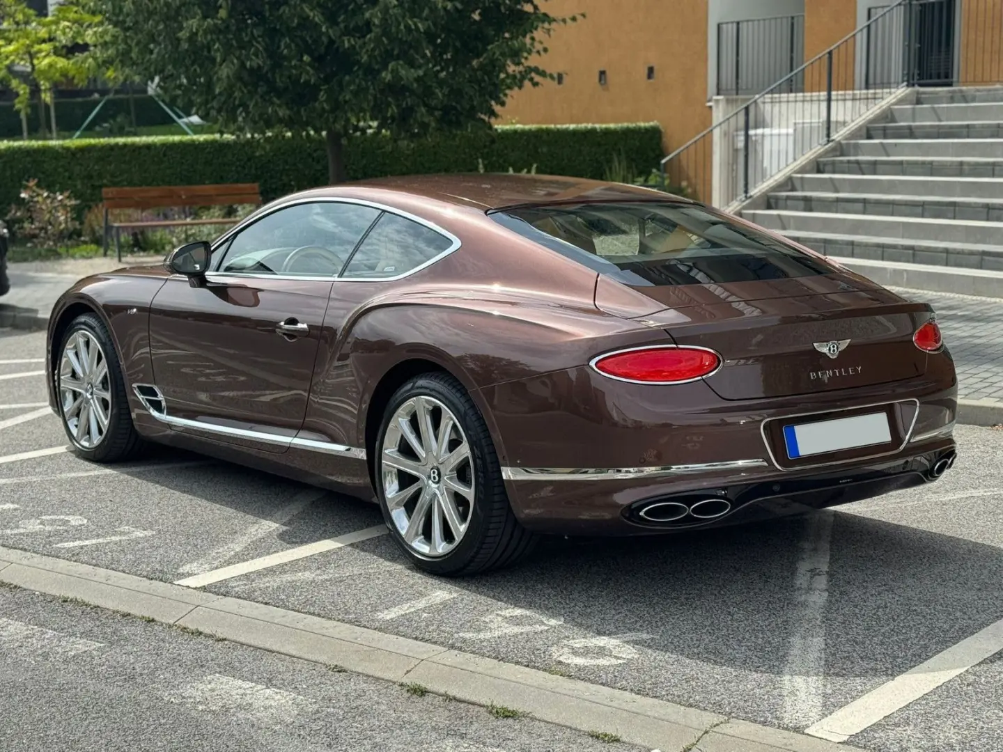 Continental GT V8 550hp