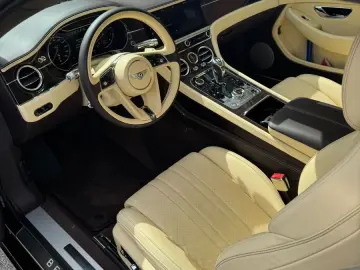 Continental GT V8 550hp