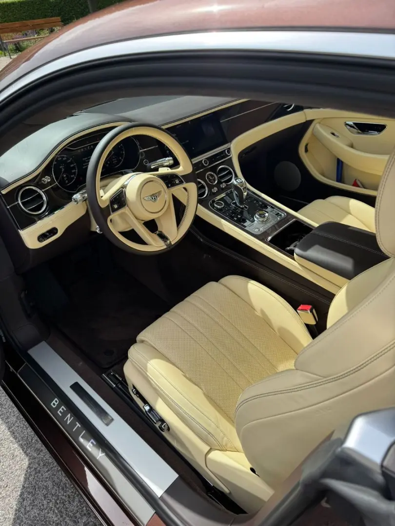 Continental GT V8 550hp