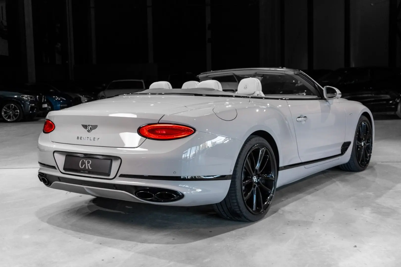 Continental GTC V8*Naim*Blackline* Mulliner *