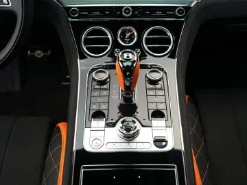 Continental GT Speed W12 Mandarin Hide Mulliner