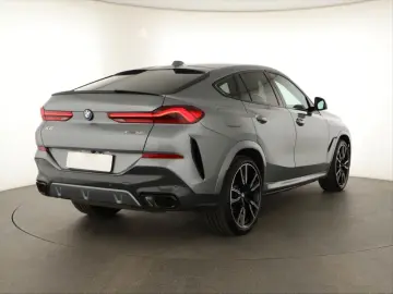 X6