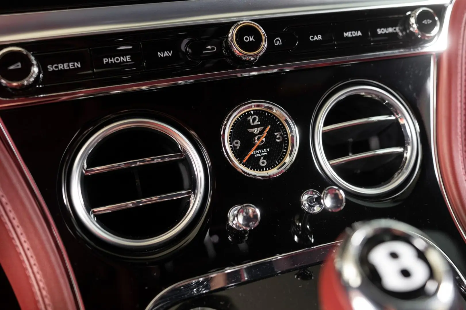 Continental GT V8 Mulliner Driving Specification