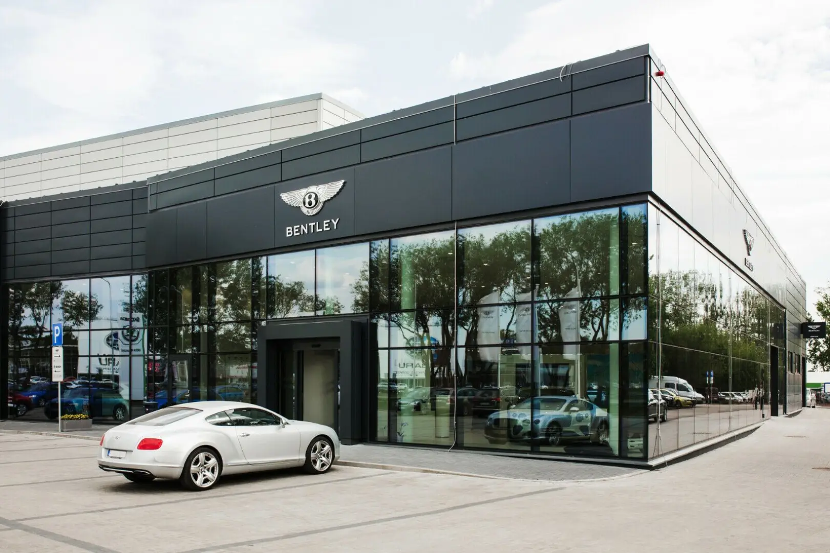Continental GT V8 Mulliner Driving Specification