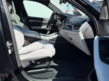 X6 M Competition M Drivers Laser B&W Sky Lounge