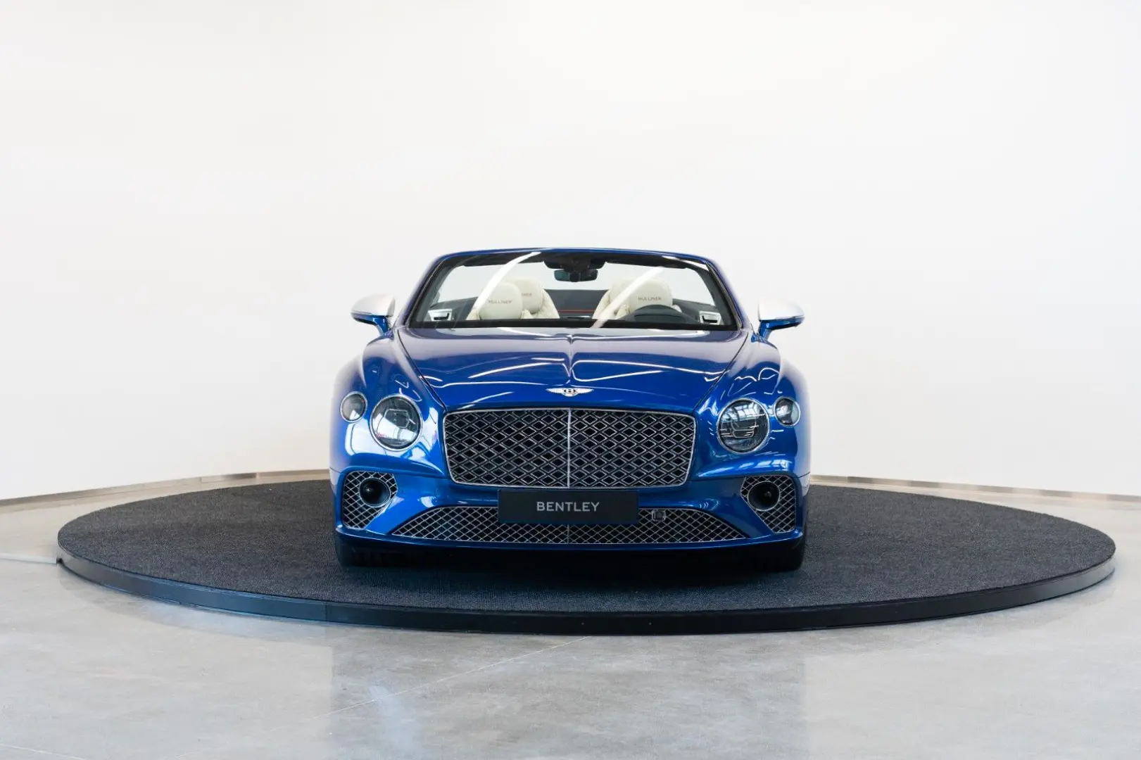 Continental GTC Mulliner
