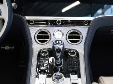 Continental GTC Mulliner