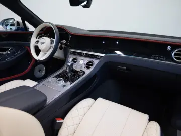 Continental GTC Mulliner
