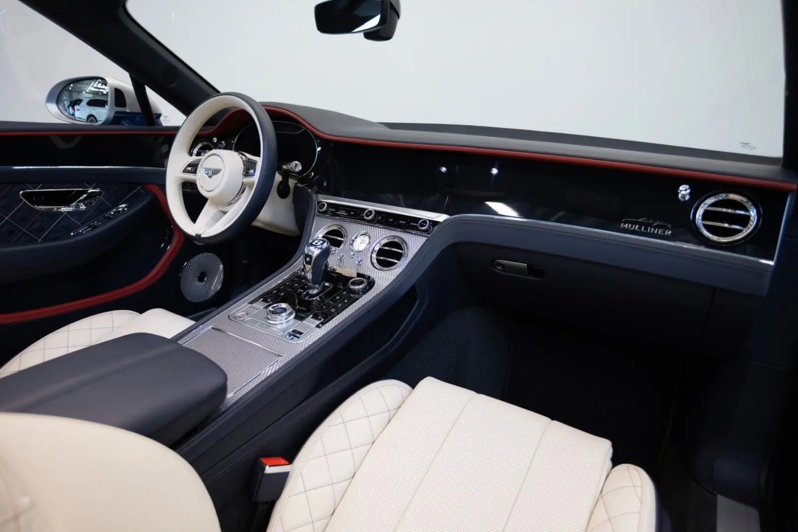 Continental GTC Mulliner