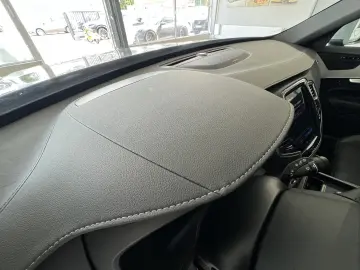 XC90 T8 Plus Bright Recharge AWD BLIS Pano 360°
