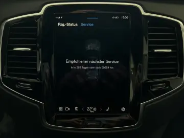 XC90 T8 Plus Bright Recharge AWD BLIS Pano 360°