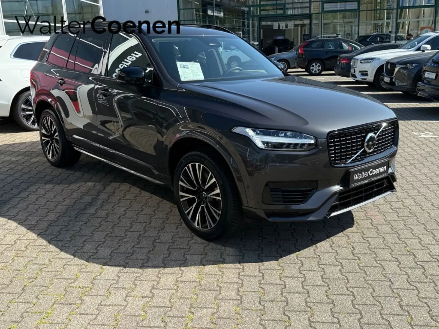 XC90 T8 AWD Recharge Plus DarkAHK semi elektr.