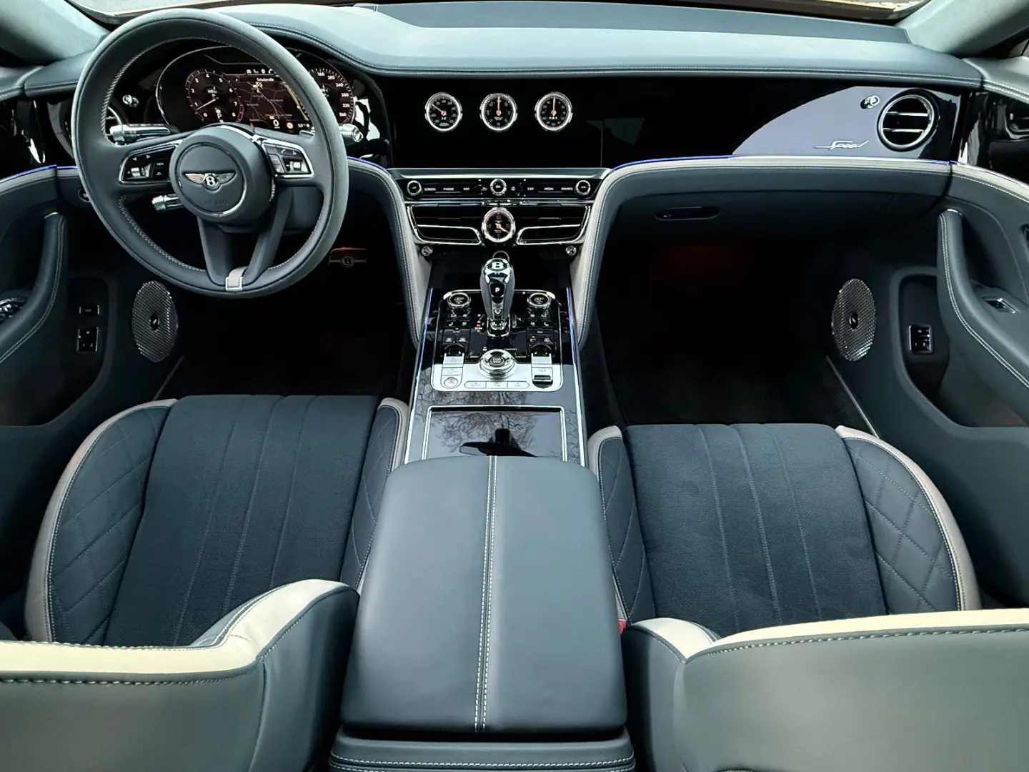 Flying Spur Speed W12*Naim,22