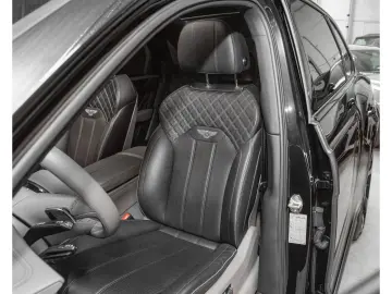 Bentayga V8 FIRST EDITION **STARTECH**LED/MULLIN