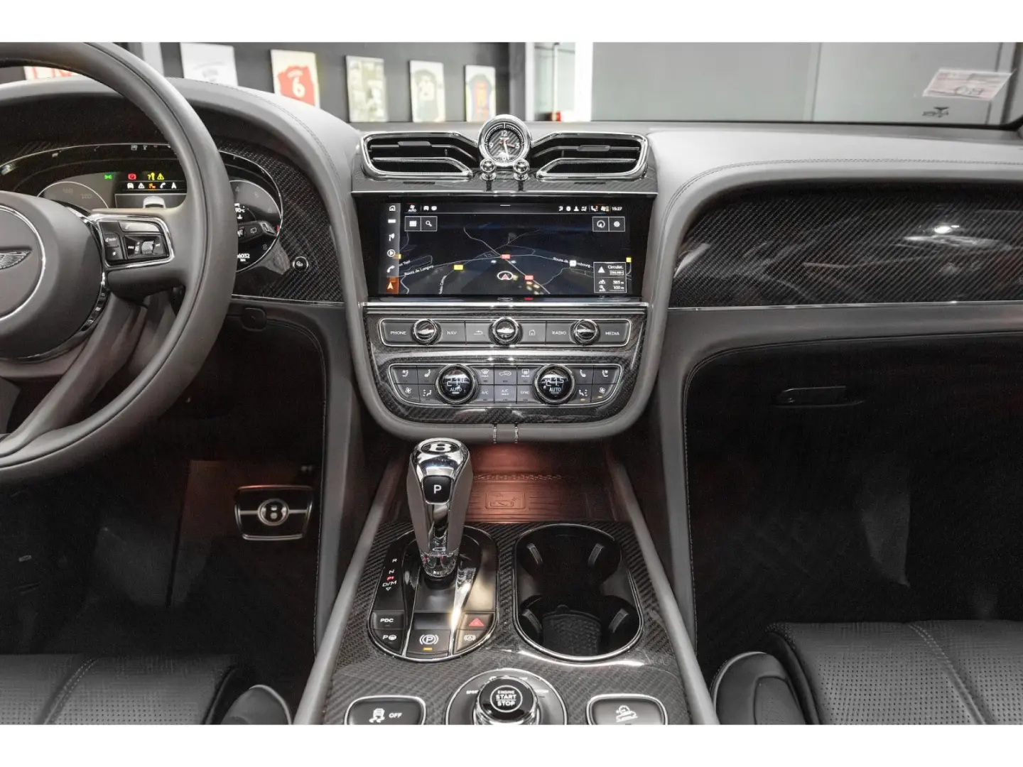 Bentayga V8 FIRST EDITION **STARTECH**LED/MULLIN