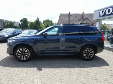 XC90 Recharge Plus Dark T8 AWD/AHK/Pano/360°/H&K