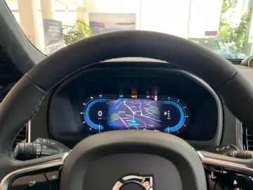 XC90 B5 AWD Ultimate-Dark 7S/ 22