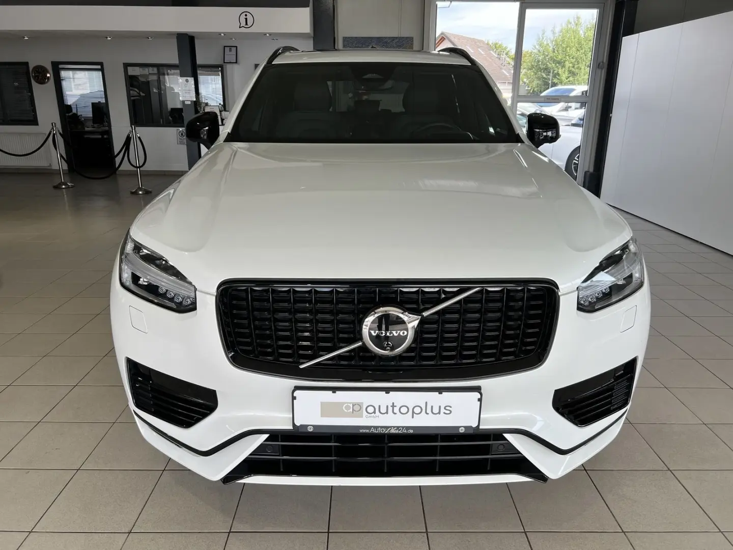 XC90 T8 Ultimate Dark Recharge AWD B&W 360