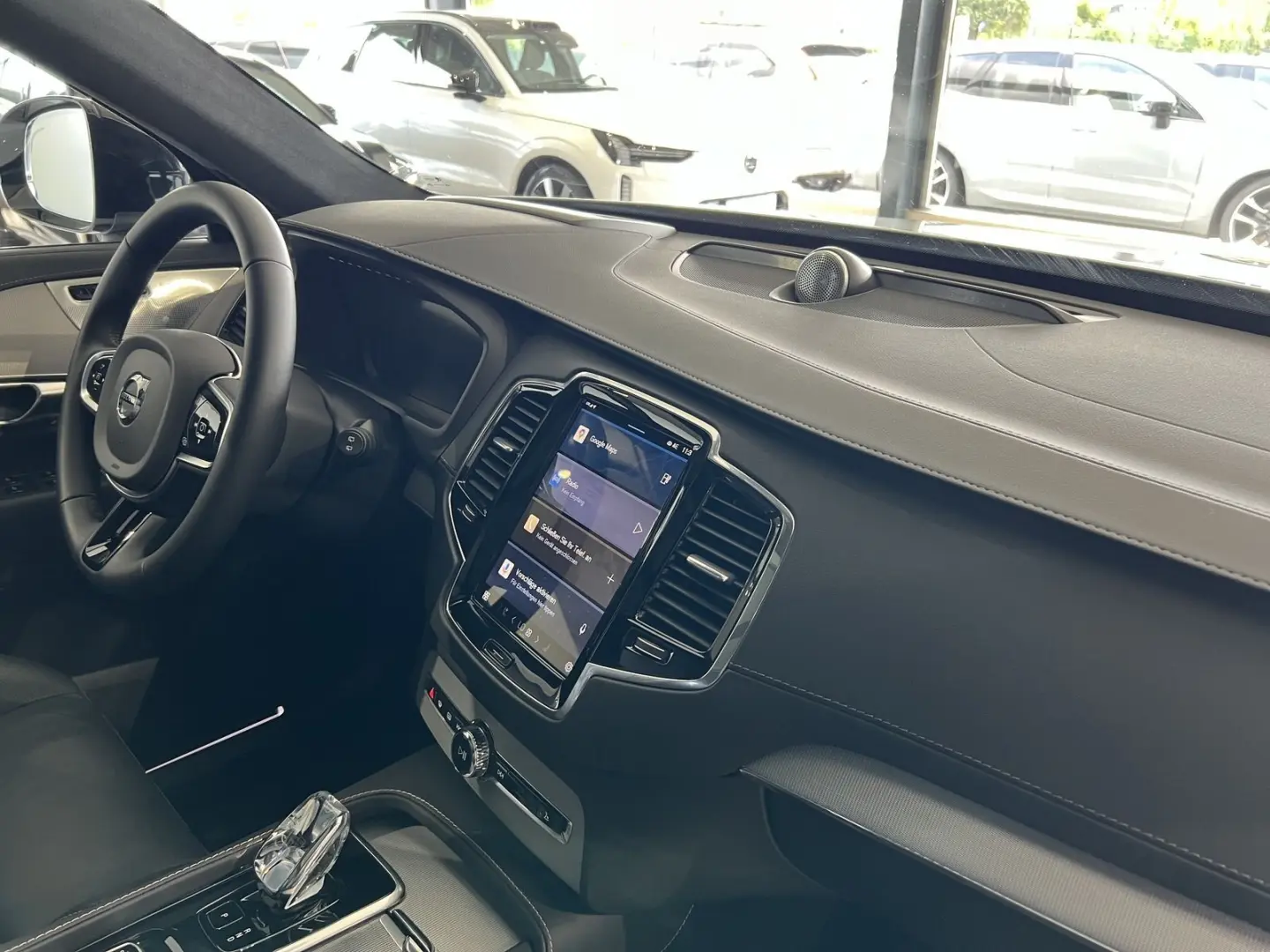 XC90 T8 Ultimate Dark Recharge AWD B&W 360