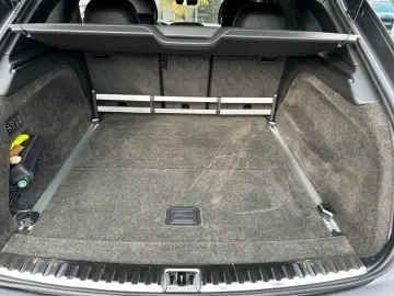 Bentayga V8 / Lackierung Matt / Vollausstattung