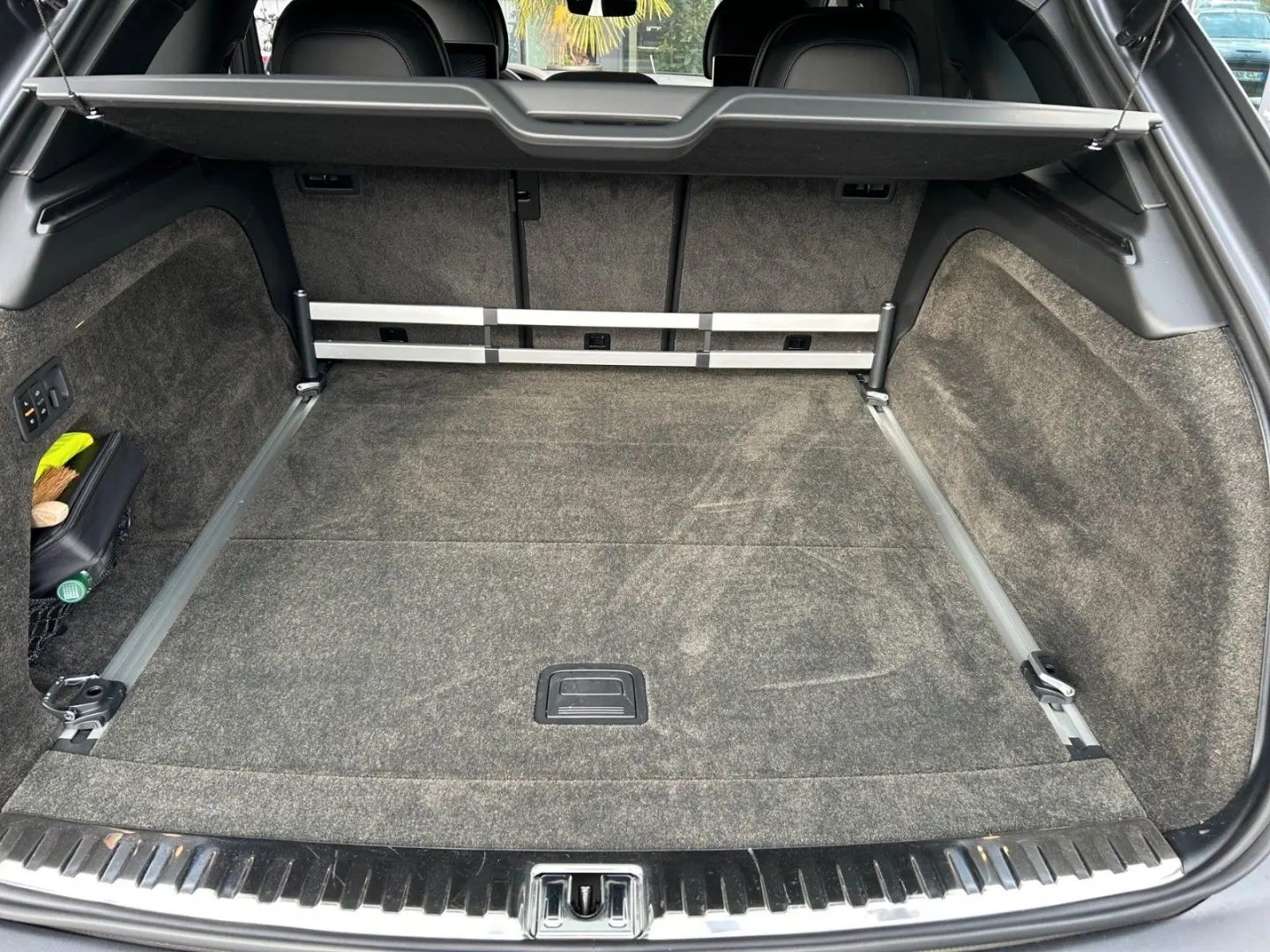 Bentayga V8 / Lackierung Matt / Vollausstattung