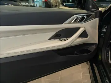 M440i xDrive Cabrio+AHK+Navi+Leder NP 95.970,-