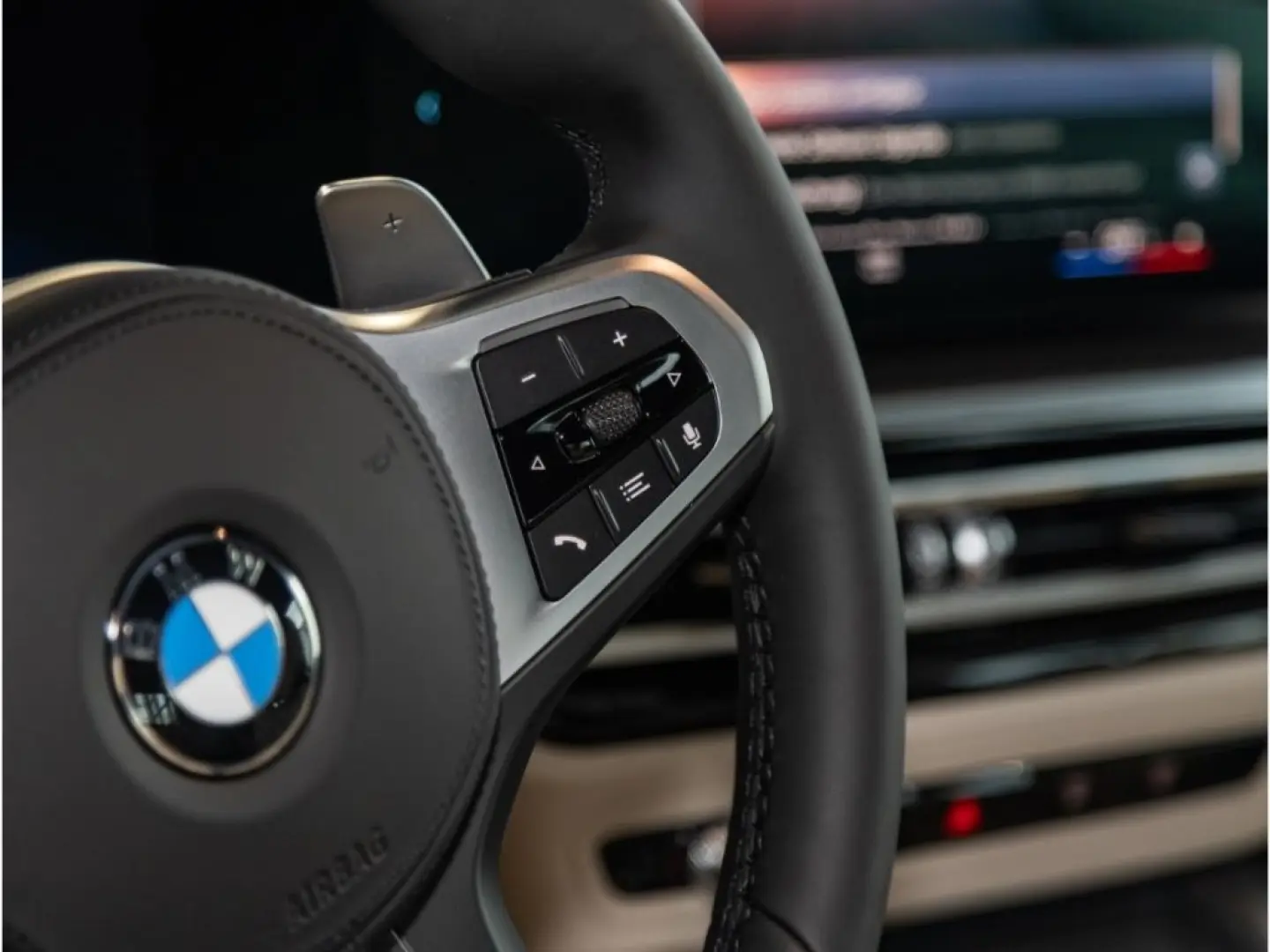 M440i xDrive Cabrio+AHK+Navi+Leder NP 95.970,-