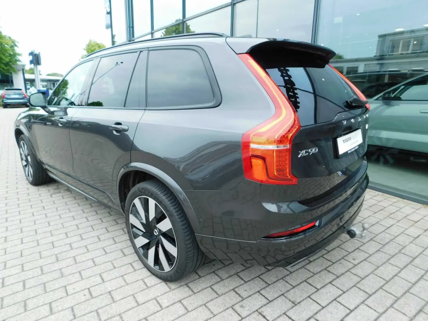 XC90 Plug-In-Hybrid T8 AWD Recharge Ultimate Dar