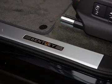 Bentayga 4.0 V8 *Front Seat Comfort*Mood Light*
