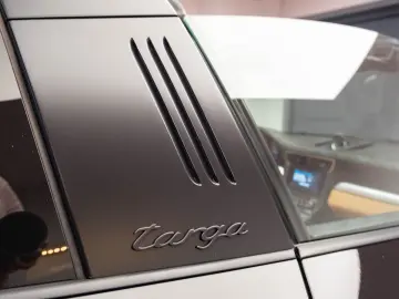 Porsche Targa 4s