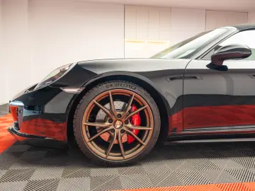 Porsche Targa 4s