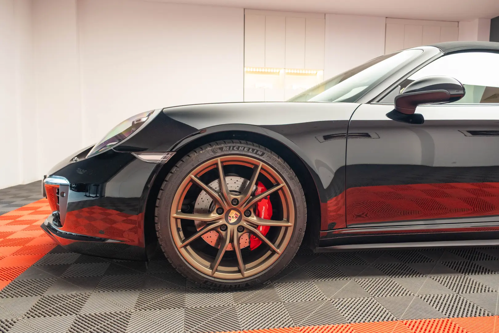 Porsche Targa 4s