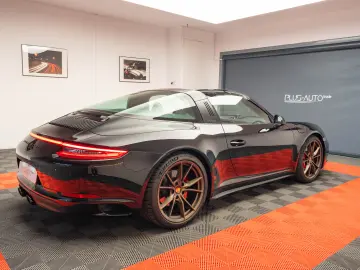 Porsche Targa 4s