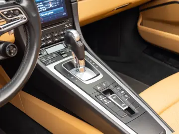 Porsche Targa 4s