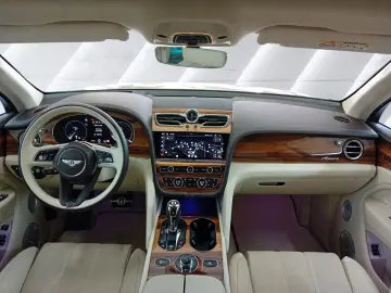 Bentayga 4.0 V8 4WD Auto