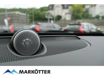 XC90 T8 AWD Recharge Ultra Dark 7-Sitzer PANO/