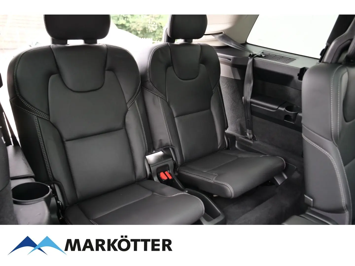 XC90 T8 AWD Recharge Ultra Dark 7-Sitzer PANO/