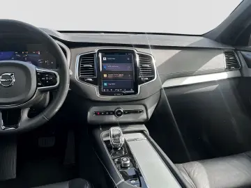 XC90 B5 Diesel AWD Plus Dark 7-Sitzer 22'' AHK S