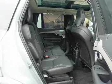 XC90 Recharge Ultimate T8 AWD/Pano/360°/B&W/Ventilation S