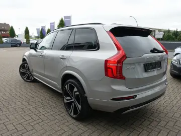 XC90 Ultra Dark T8 AWD Plug-in Hybrid/B&W/Massag