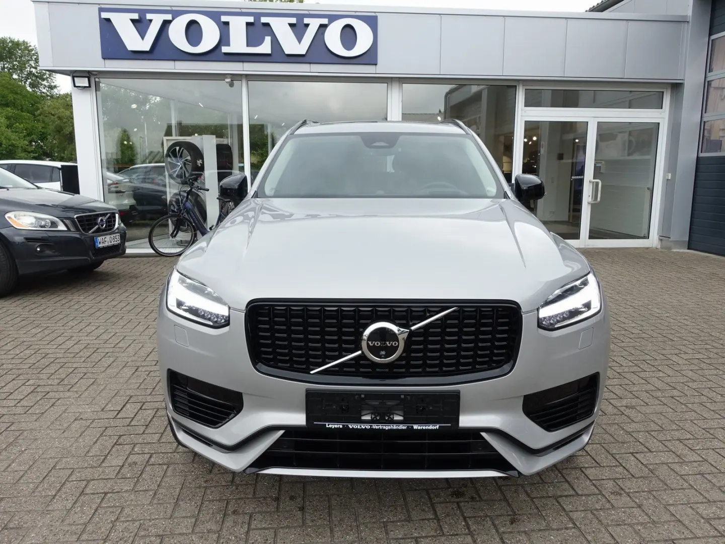 XC90 Ultra Dark T8 AWD Plug-in Hybrid/B&W/Massag