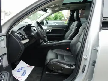 XC90 Ultra Dark T8 AWD Plug-in Hybrid/B&W/Massag