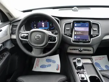 XC90 Ultra Dark T8 AWD Plug-in Hybrid/B&W/Massag