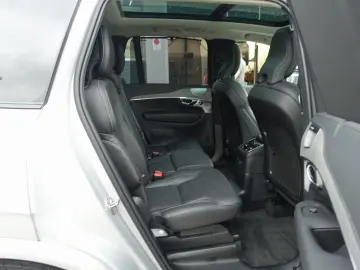XC90 Ultra Dark T8 AWD Plug-in Hybrid/B&W/Massag