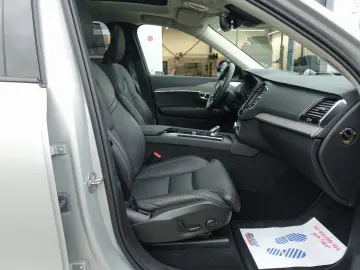 XC90 Ultra Dark T8 AWD Plug-in Hybrid/B&W/Massag