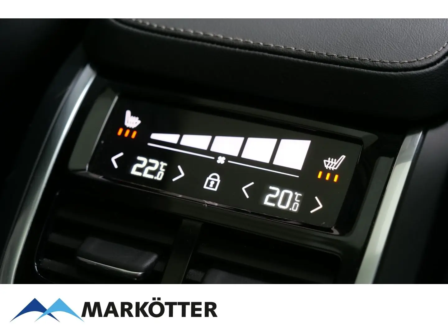 XC90 T8 AWD Recharge Ultra Dark 7-Sitzer/STHZ