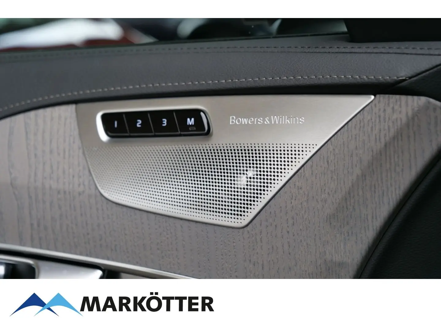 XC90 T8 AWD Recharge Ultra Dark 7-Sitzer/STHZ