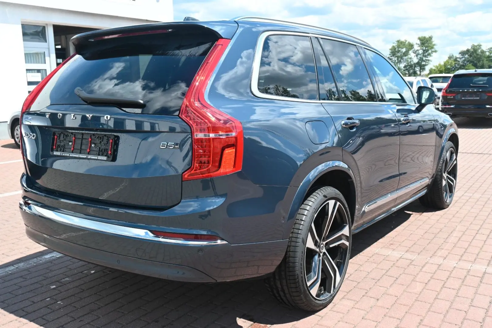XC90 B5  Bright *360*H/K*STHZ*LUFT*AHK*7S*PANO
